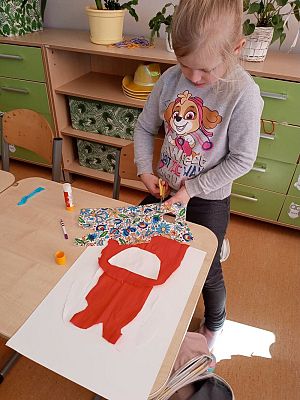 Grafika #17: Strój kaszubski - klasa 1 i 2.