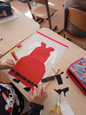 Grafika #18: Strój kaszubski - klasa 1 i 2.