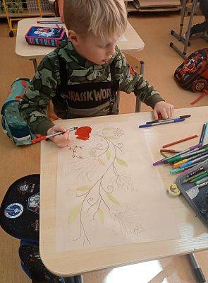 Grafika #9: Klasa 1 i 2 - praca z papierem permanentnym.