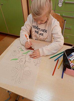 Grafika #3: Klasa 1 i 2 - praca z papierem permanentnym.