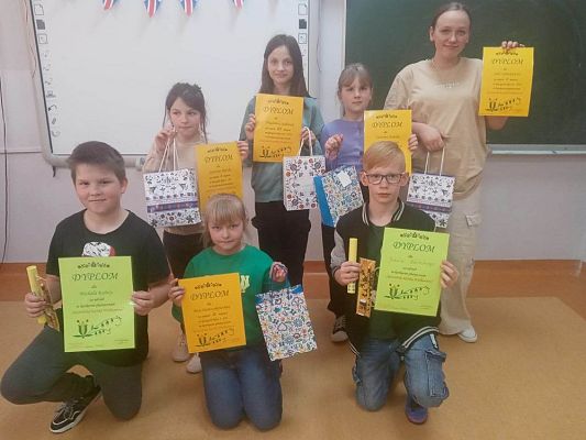 Grafika #13: ROZSTRZYGNIĘCIE SZKOLNEGO KONKURSU NA KASZUBSKĄ KARTKĘ WIELKANOCNĄ