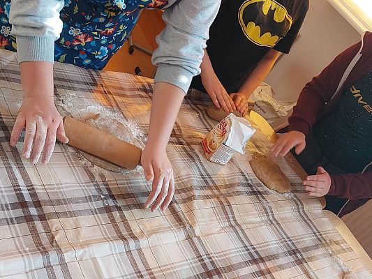 Grafika #0: Pieczemy pierniki.