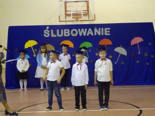 Grafika #27: Ślubowanie klasy I