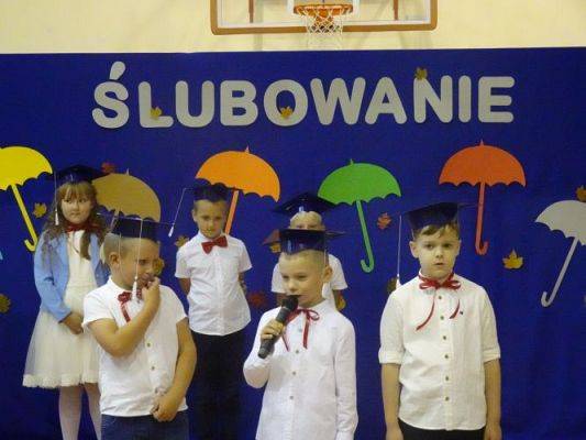 Grafika #30: Ślubowanie klasy I