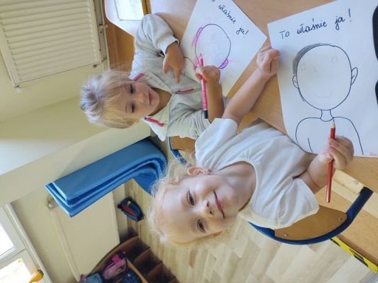 Grafika #2: Wrzesień w przedszkolu