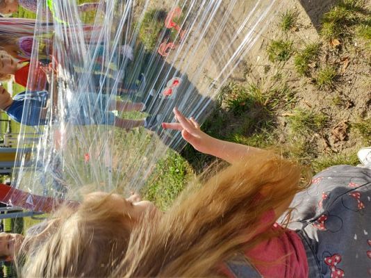 Grafika #14: Wrzesień w przedszkolu