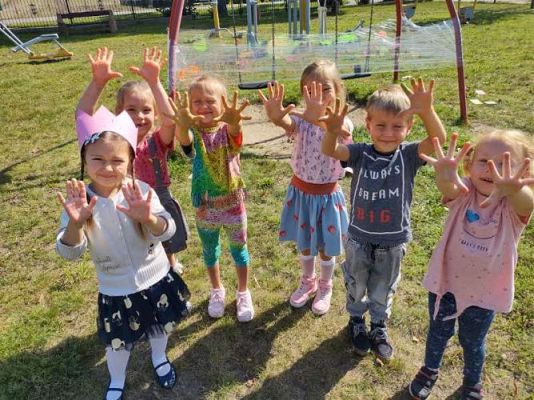 Grafika #18: Wrzesień w przedszkolu