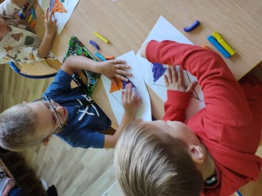 Grafika #22: Wrzesień w przedszkolu