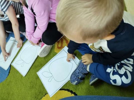 Grafika #27: Wrzesień w przedszkolu