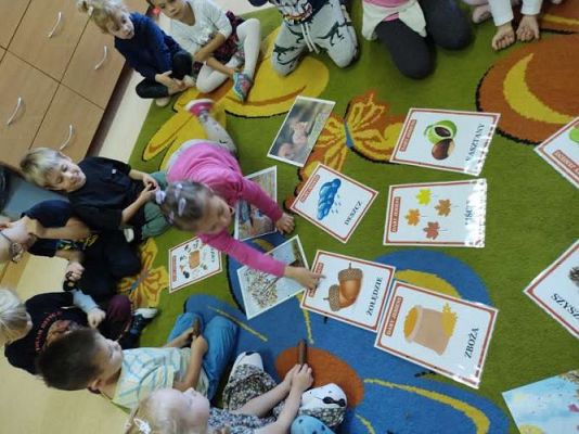 Grafika #39: Wrzesień w przedszkolu