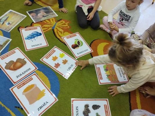 Grafika #40: Wrzesień w przedszkolu