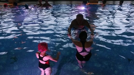 Grafika #1: " Umiem pływać " klasa III