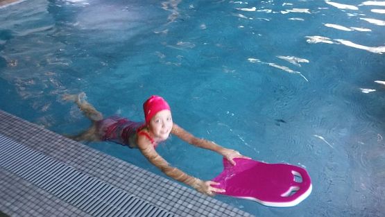 Grafika #18: " Umiem pływać " klasa III