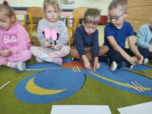 Grafika #12: Październik w oddziale przedszkolnym