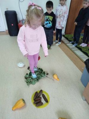 Grafika #35: Październik w oddziale przedszkolnym