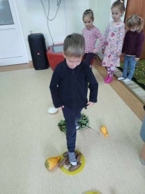 Grafika #39: Październik w oddziale przedszkolnym