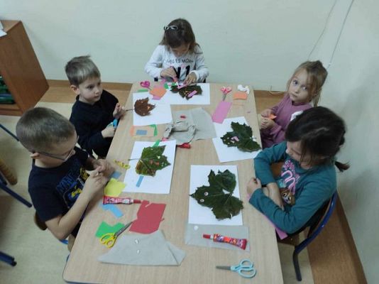 Grafika #54: Październik w oddziale przedszkolnym