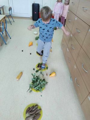 Grafika #57: Październik w oddziale przedszkolnym