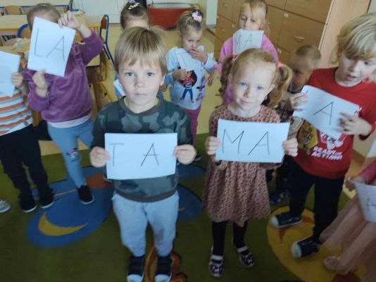 Grafika #83: Październik w oddziale przedszkolnym