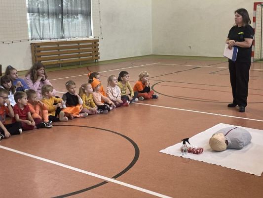 Grafika #11: Projekt "30 na 2" - wizyta Druhów z MDP OSP Wicko