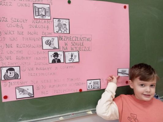 Grafika #11: Akademia Bezpiecznego Puchatka. Edycja I- kl. I