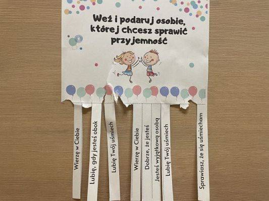 Grafika #2: 13 listopada Światowy Dzień Dobroci