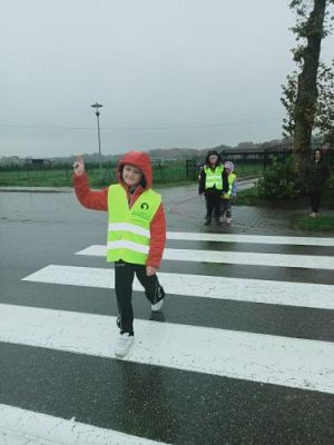 Grafika #9: Akademia Bezpiecznego Puchatka. Edycja II- kl. I