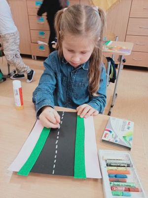 Grafika #37: Akademia Bezpiecznego Puchatka. Edycja II- kl. I