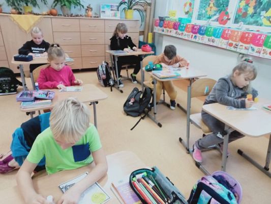 Grafika #59: Akademia Bezpiecznego Puchatka. Edycja II- kl. I