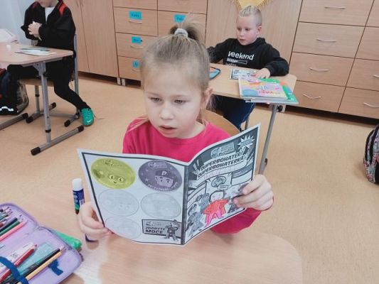 Grafika #62: Akademia Bezpiecznego Puchatka. Edycja II- kl. I