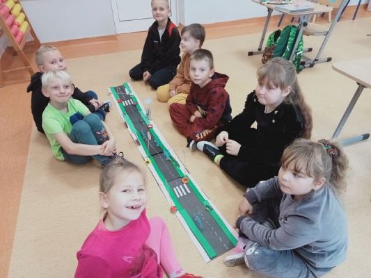 Grafika #66: Akademia Bezpiecznego Puchatka. Edycja II- kl. I