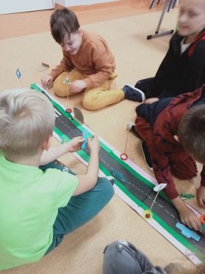 Grafika #70: Akademia Bezpiecznego Puchatka. Edycja II- kl. I