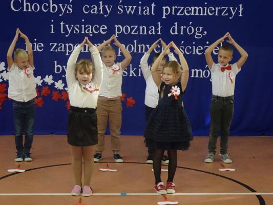 Grafika #12: 105 rocznica odzyskania przez Polskę niepodległości