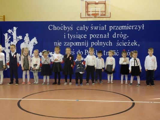 Grafika #20: 105 rocznica odzyskania przez Polskę niepodległości