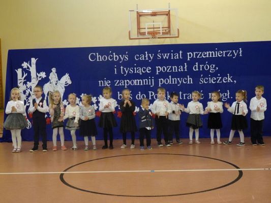 Grafika #22: 105 rocznica odzyskania przez Polskę niepodległości