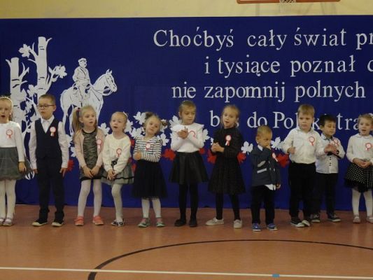 Grafika #24: 105 rocznica odzyskania przez Polskę niepodległości