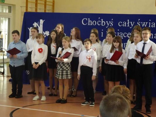 Grafika #30: 105 rocznica odzyskania przez Polskę niepodległości