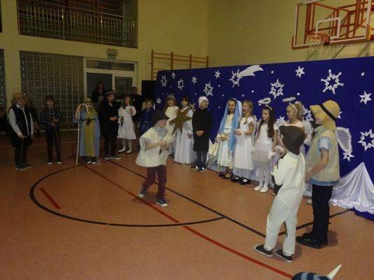 Grafika #36: Świąteczny kiermasz