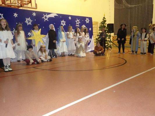 Grafika #42: Świąteczny kiermasz