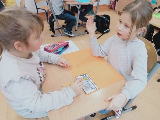 Grafika #14: Akademia Bezpiecznego Puchatka. Edycja III- kl. I