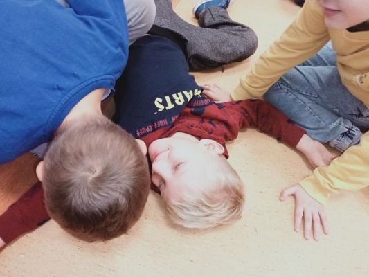 Grafika #46: Akademia Bezpiecznego Puchatka. Edycja III- kl. I