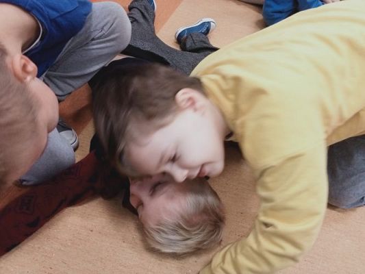 Grafika #47: Akademia Bezpiecznego Puchatka. Edycja III- kl. I