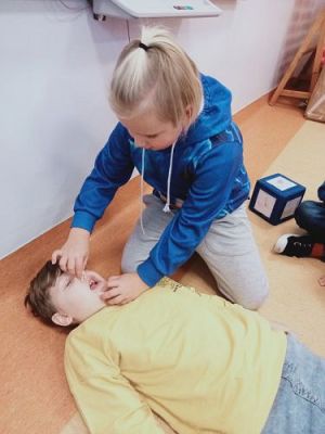 Grafika #51: Akademia Bezpiecznego Puchatka. Edycja III- kl. I