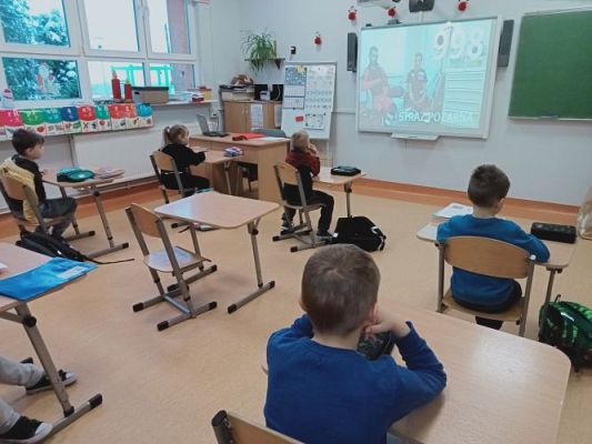 Grafika #58: Akademia Bezpiecznego Puchatka. Edycja III- kl. I