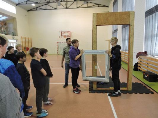 Grafika #16: Udział klas IV-VIII w warsztatach z zakresu doradztwa zawodowego.