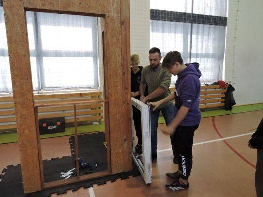 Grafika #17: Udział klas IV-VIII w warsztatach z zakresu doradztwa zawodowego.