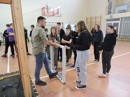 Grafika #18: Udział klas IV-VIII w warsztatach z zakresu doradztwa zawodowego.