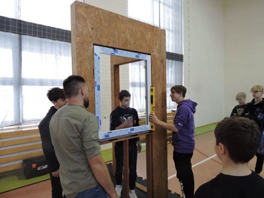 Grafika #22: Udział klas IV-VIII w warsztatach z zakresu doradztwa zawodowego.