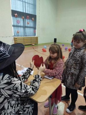 Grafika #2: Wróżby Andrzejkowe kl. O-III