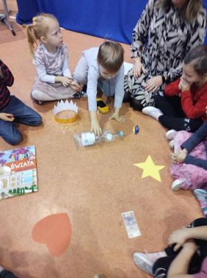 Grafika #6: Wróżby Andrzejkowe kl. O-III